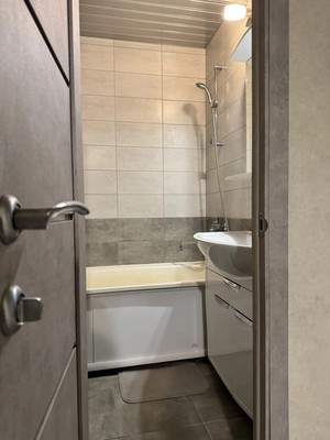 Продам двухкомнатную (2-комн.) квартиру, Западный мкр, 3, Октябрьский рп