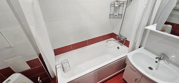Продам двухкомнатную (2-комн.) квартиру, Стачки пр-кт, 208, Ростов-на-Дону г
