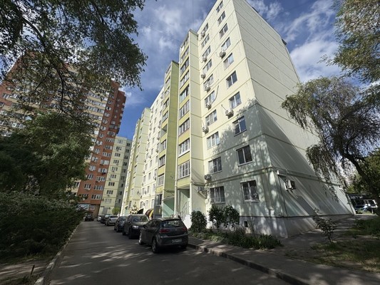 Продам однокомнатную (1-комн.) квартиру, Жмайлова ул, 4к3, Ростов-на-Дону г