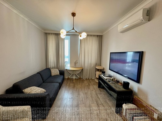 Продам трехкомнатную (3-комн.) квартиру, Шмитовский проезд, 39к2, Москва г