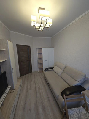 Продам двухкомнатную (2-комн.) квартиру, Старокубанская ул, 2/4к1, Краснодар г