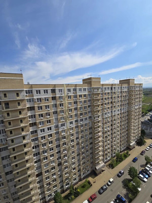 Продам двухкомнатную (2-комн.) квартиру, Старокубанская ул, 2/4к1, Краснодар г
