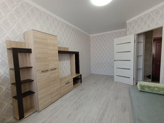 Сдам однокомнатную (1-комн.) квартиру, Тихорецкая ул, 22а, Калининград г