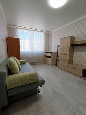 Сдам однокомнатную (1-комн.) квартиру, Тихорецкая ул, 22а, Калининград г