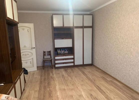 Продам однокомнатную (1-комн.) квартиру, Баулинская (Новые Островцы мкр) ул, 13, Островцы д