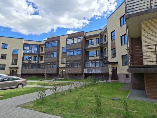 Продам двухкомнатную (2-комн.) квартиру, Тенистая ул, 11к1, Юкки д