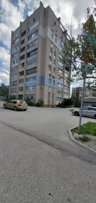 Продам двухкомнатную (2-комн.) квартиру, 51-й Армии ул, 111, Симферополь г