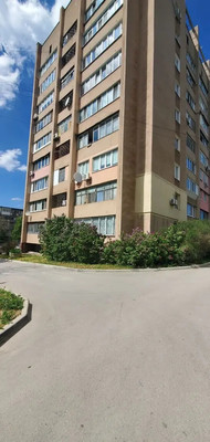 Продам двухкомнатную (2-комн.) квартиру, 51-й Армии ул, 111, Симферополь г