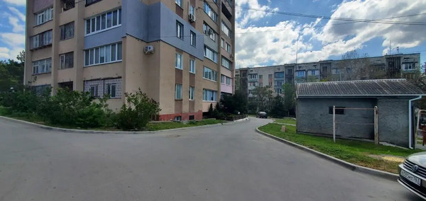 Продам двухкомнатную (2-комн.) квартиру, 51-й Армии ул, 111, Симферополь г