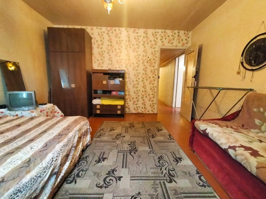 Продам трехкомнатную (3-комн.) квартиру, Андропова ул, 65, Ступино г