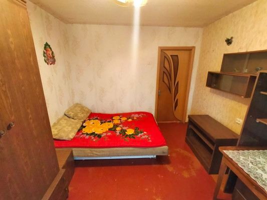 Продам трехкомнатную (3-комн.) квартиру, Андропова ул, 65, Ступино г