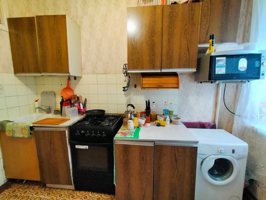 Продам трехкомнатную (3-комн.) квартиру, Андропова ул, 65, Ступино г