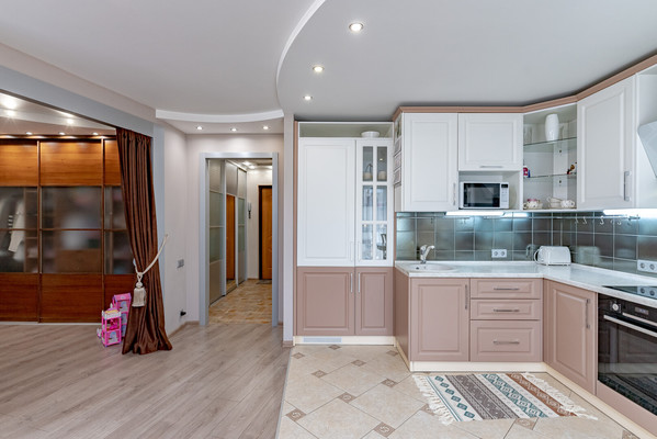 Продам однокомнатную (1-комн.) квартиру, Савушкина ул, 133к1, Санкт-Петербург г