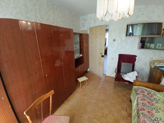 Продам трехкомнатную (3-комн.) квартиру, Бахарева ул, 16/73, Ступино г