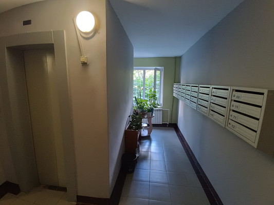 Продам трехкомнатную (3-комн.) квартиру, Бахарева ул, 16/73, Ступино г