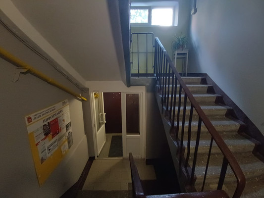 Продам трехкомнатную (3-комн.) квартиру, Бахарева ул, 16/73, Ступино г