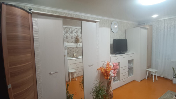 Продам двухкомнатную (2-комн.) квартиру, Ленина (Ожерелье мкр.) ул, 1к2, Кашира г