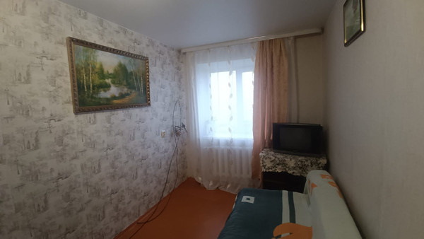 Продам двухкомнатную (2-комн.) квартиру, Ленина (Ожерелье мкр.) ул, 1к2, Кашира г