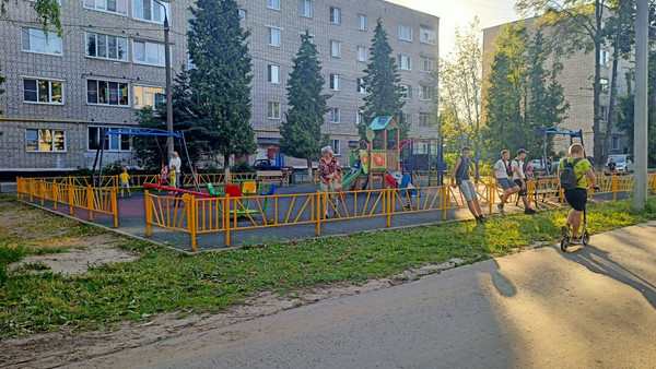 Продам двухкомнатную (2-комн.) квартиру, Ленина (Ожерелье мкр.) ул, 1к2, Кашира г