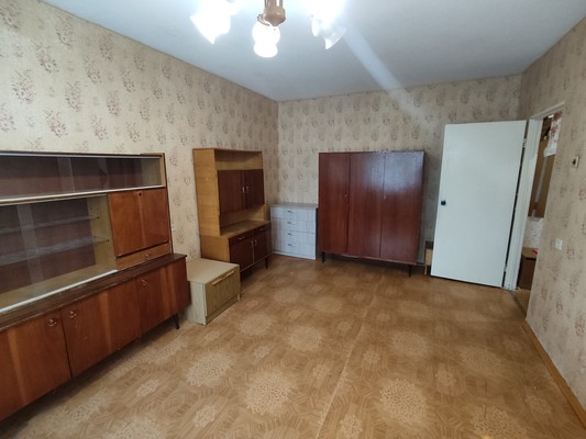 Продам двухкомнатную (2-комн.) квартиру, Пролетарская ул, 9, Сырково д