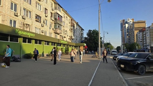 Продам двухкомнатную (2-комн.) квартиру, Московская ул, 58, Краснодар г