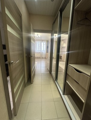 Продам однокомнатную (1-комн.) квартиру, Охтинская аллея, 16, Мурино п