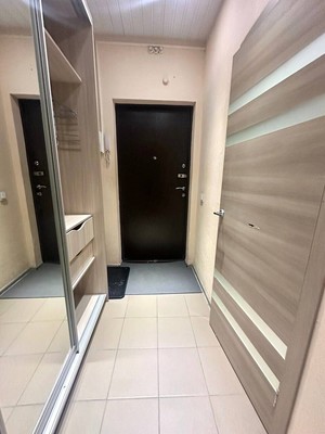 Продам однокомнатную (1-комн.) квартиру, Охтинская аллея, 16, Мурино п