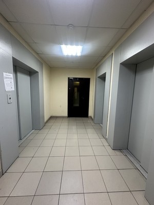 Продам однокомнатную (1-комн.) квартиру, Охтинская аллея, 16, Мурино п
