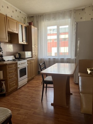 Продам двухкомнатную (2-комн.) квартиру, Степана Халтурина ул, 11/10, Казань г