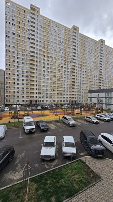 Продам однокомнатную (1-комн.) квартиру, Заполярная ул, 39к9, Краснодар г