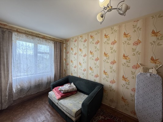 Продам двухкомнатную (2-комн.) квартиру, 16, Калитино п