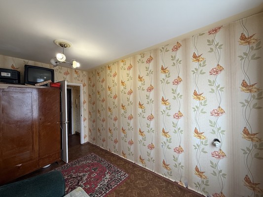 Продам двухкомнатную (2-комн.) квартиру, 16, Калитино п