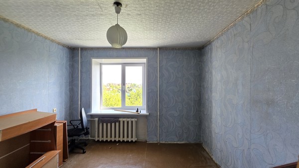 Продам трехкомнатную (3-комн.) квартиру, Деповская ул, 162а, Ишим г