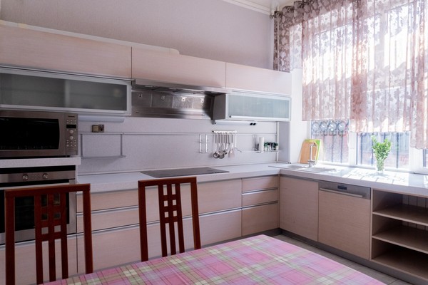 Продам дом, 8-я Тихая ул, 11, Краснодар г, 0 км от города