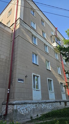 Продам двухкомнатную (2-комн.) квартиру, Ленина пр-кт, 9, Октябрьский г