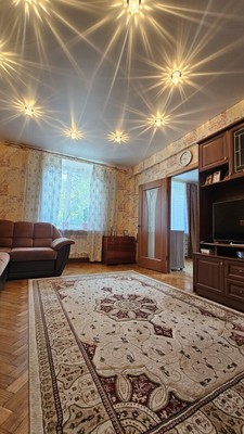 Продам двухкомнатную (2-комн.) квартиру, Ленина пр-кт, 9, Октябрьский г