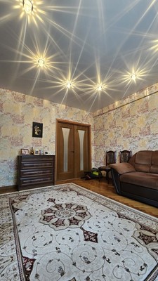 Продам двухкомнатную (2-комн.) квартиру, Ленина пр-кт, 9, Октябрьский г
