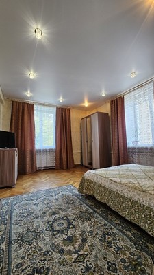 Продам двухкомнатную (2-комн.) квартиру, Ленина пр-кт, 9, Октябрьский г