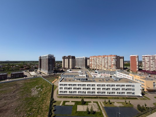 Продам трехкомнатную (3-комн.) квартиру, им. Марины Цветаевой ул, 7к2, Краснодар г