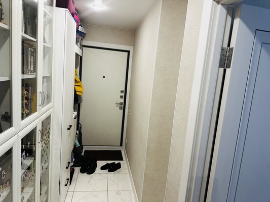 Продам двухкомнатную (2-комн.) квартиру, Исаковского ул, 20к2, Москва г