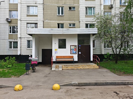 Продам однокомнатную (1-комн.) квартиру, Ангелов пер, 3, Москва г