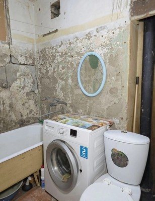 Продам однокомнатную (1-комн.) квартиру, Металлургов аллея, 2, Брянск г