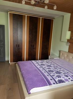 Продам трехкомнатную (3-комн.) квартиру, Международная ул, 22, Москва г