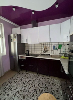 Продам трехкомнатную (3-комн.) квартиру, Международная ул, 22, Москва г