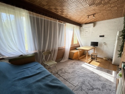 Продам трехкомнатную (3-комн.) квартиру, Славянская ул, 69, Волна п