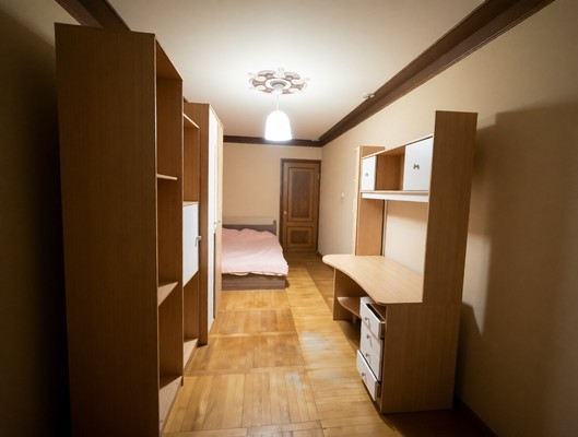 Продам трехкомнатную (3-комн.) квартиру, Славянская ул, 69, Волна п