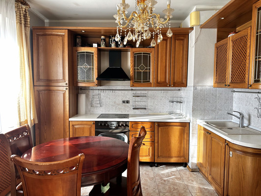 Продам трехкомнатную (3-комн.) квартиру, Старокачаловская ул, 14, Москва г