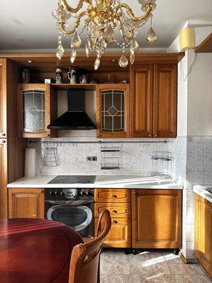 Продам трехкомнатную (3-комн.) квартиру, Старокачаловская ул, 14, Москва г