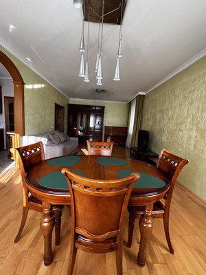 Продам трехкомнатную (3-комн.) квартиру, Старокачаловская ул, 14, Москва г