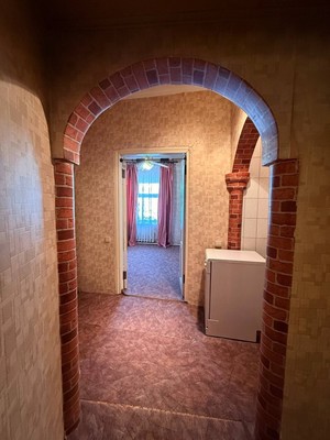 Продам трехкомнатную (3-комн.) квартиру, Крымчакский пер, 3, Симферополь г